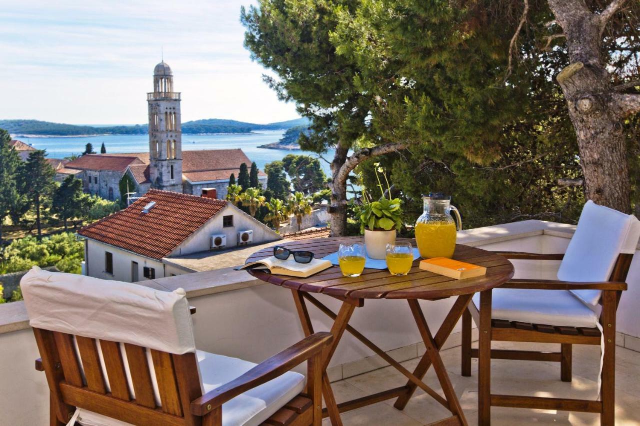 Castle Stambuk Apartman Hvar Town Kültér fotó