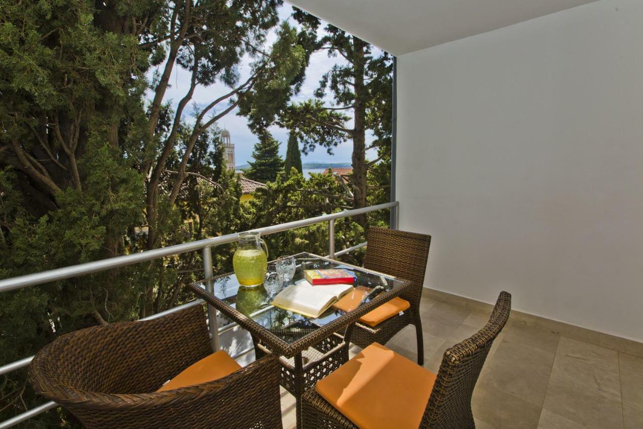 Castle Stambuk Apartman Hvar Town Kültér fotó